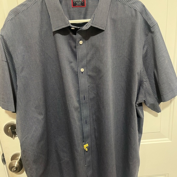 UNTUCKit S/S Button Up Striped Shirt Men’s Size XXXL - Wrinkle Free - Picture 2 of 4